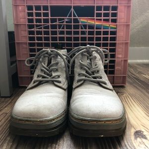Dr martens Bonny 6 eye chukka boots